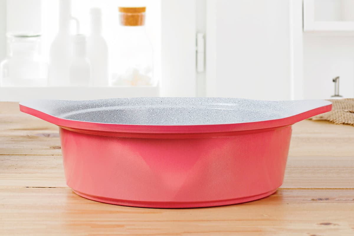 Bộ 3 nồi đúc ceramic cao cấp 2 tay cầm (20 – 22 –  24cm) tặng 1 cặp nhấc nồi sillicon (màu ngẫu nhiên)