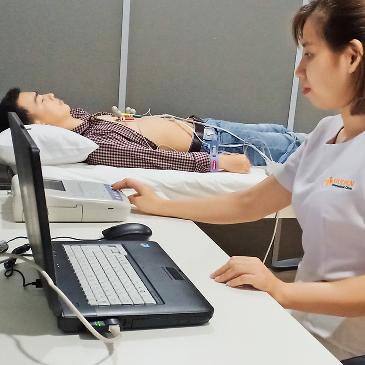 Gói Khám Tiền Mang Thai Cho Nam Tại Phòng Khám Đa Khoa Quốc Tế Golden Healthcare