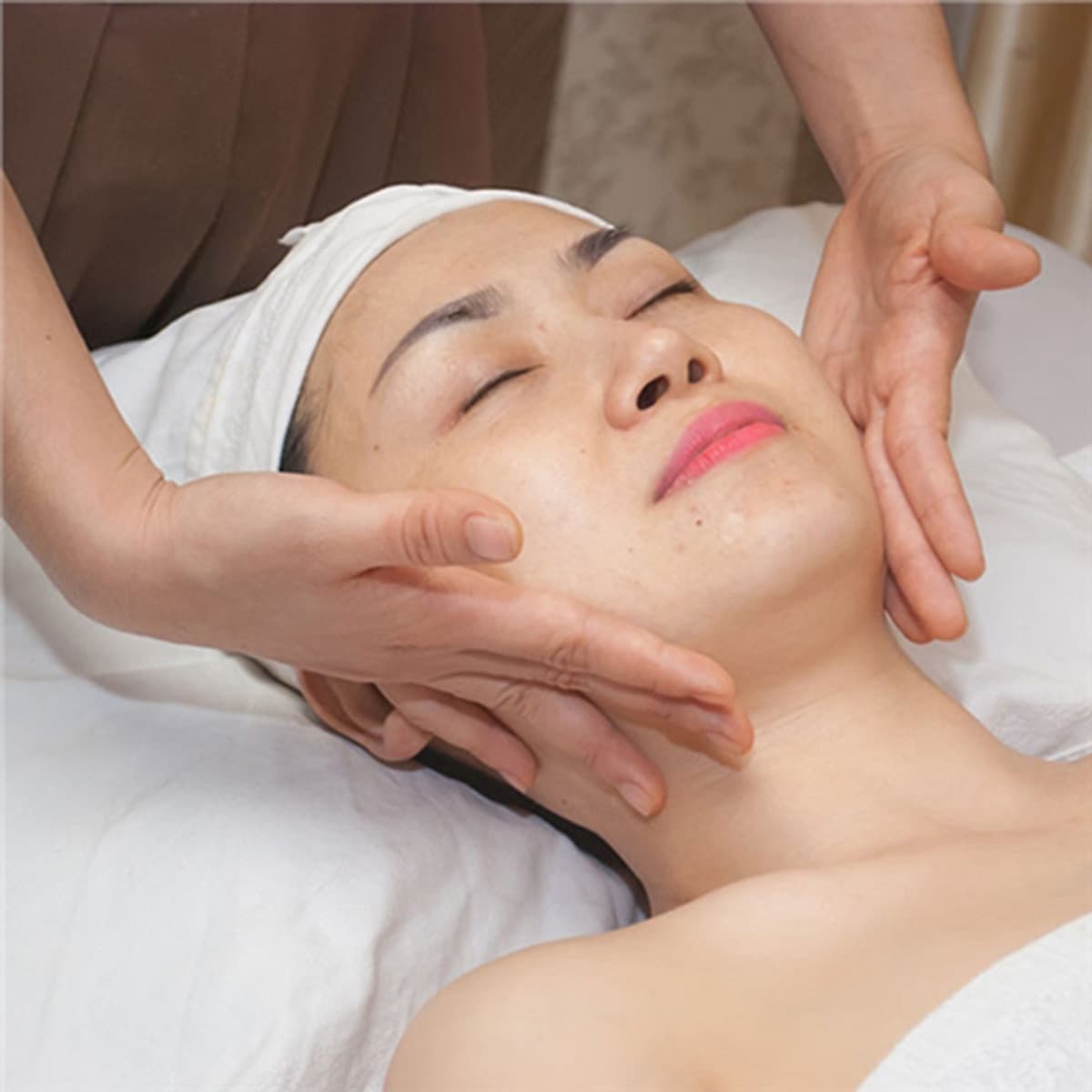 Nâng Cơ Chống Nhăn Phục Hồi Da Lão Hoá (Miễn Tip) Tại Kalin Spa