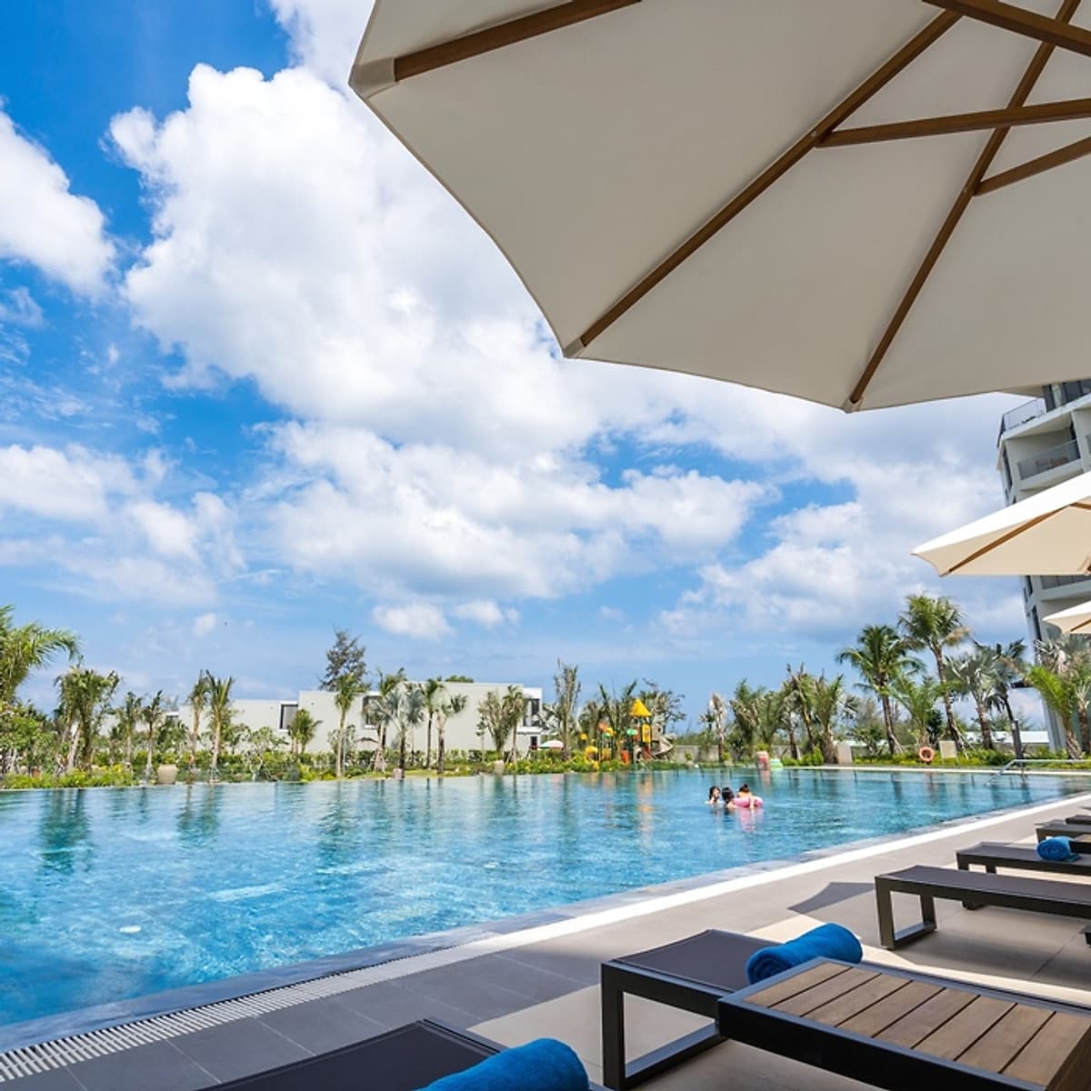 [Combo Tết Âm Lịch] 3N2Đ Best Western Premier Sonasea Resort 5* Phú Quốc + Vé Máy Bay Từ HCM, Buffet Sáng, Miễn Phí Đón Tiễn Sân Bay Dành Cho 01 Người, Khởi Hành Mùng 2, 3, 4 Tết