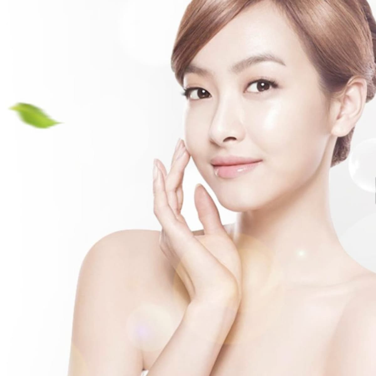 1 Trong Các DỊch Vụ Chăm Sóc Da Mặt Thư Giãn Tuyệt Đối Tại Ấm Brows & Spa