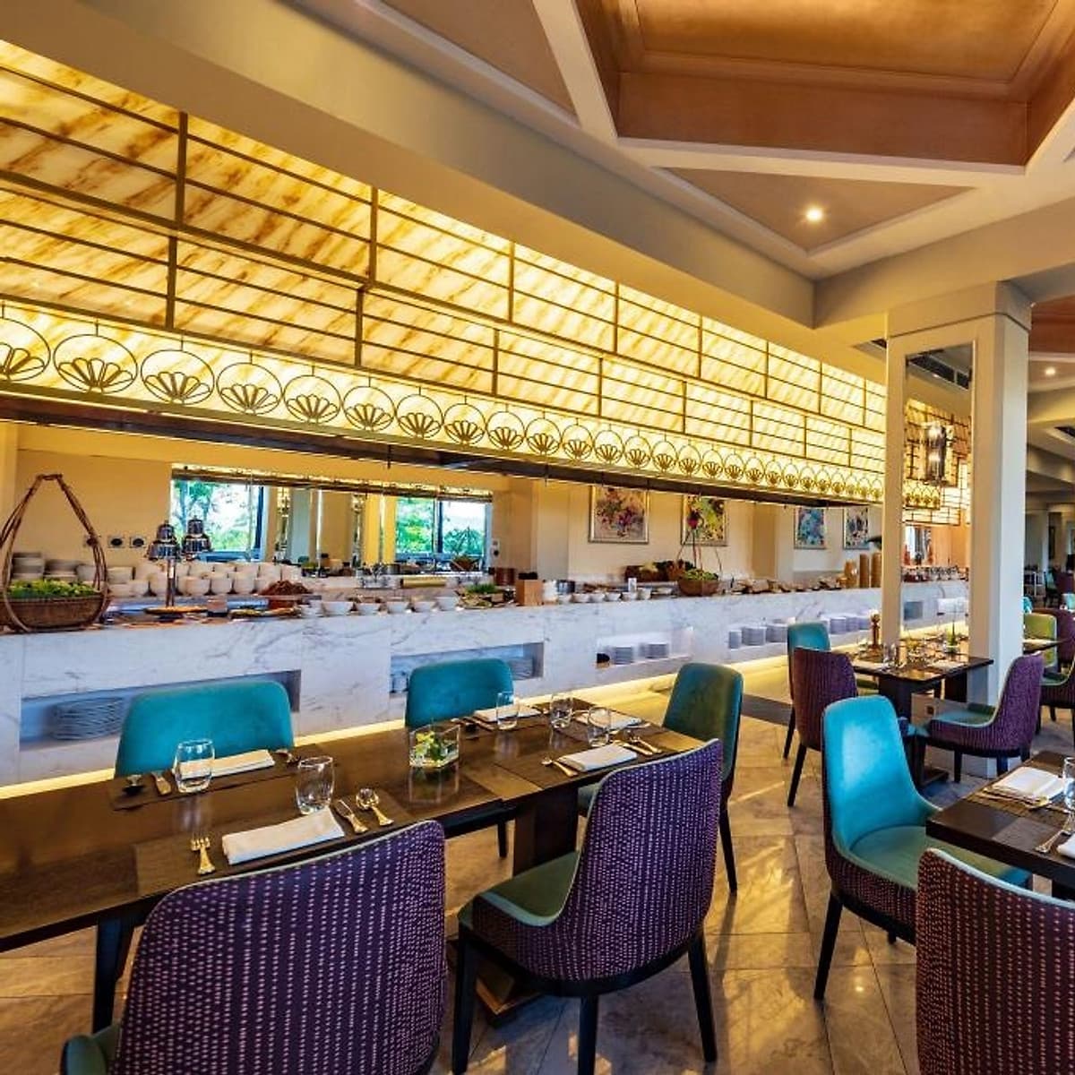 [Combo Tết Âm Lịch] Trọn Gói 3N2Đ Cho 06 Người Tại Vinpearl Nha Trang Hoặc Phú Quốc, Villa 03 PN, 6 Bữa Buffet, Vui Chơi VinWonders & Safari
