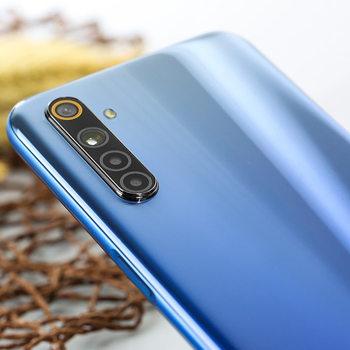 Điện Thoại Realme 6 (8GB/128GB) - Hàng Chính Hãng