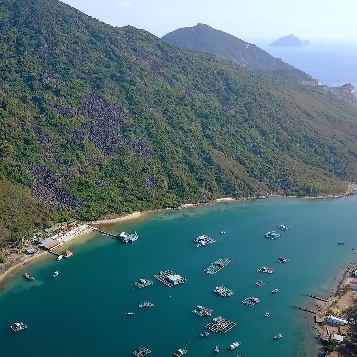 [Tour VIP] Nha Trang 01 Ngày: Khám Phá Ốc Đảo Robinson, Đi Về Bằng Cano, Khởi Hành Hàng Ngày