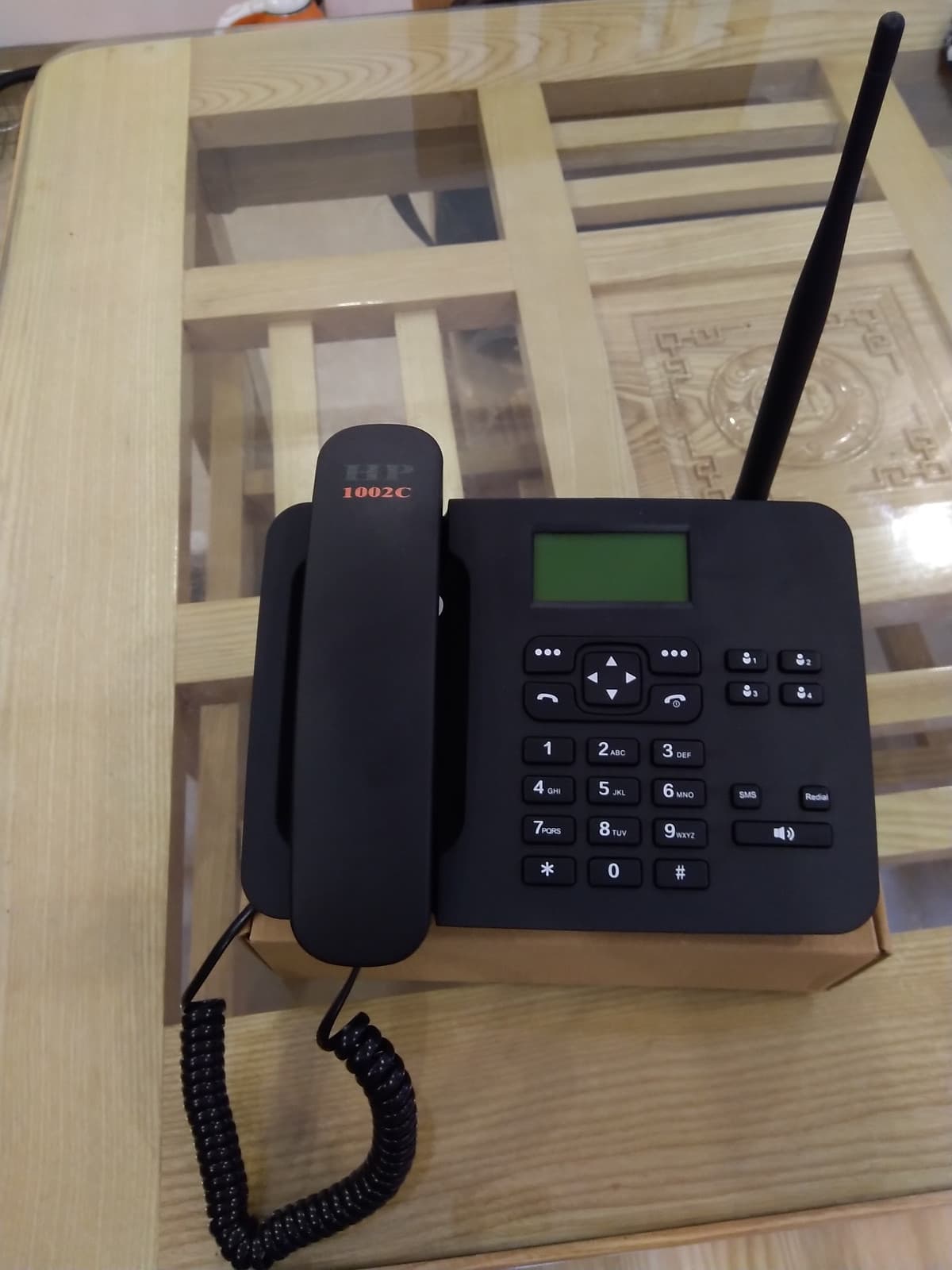 Điện thoại bàn cố định không dây lắp các loại sim cố định, di động Viettel, Mobi, Vina...
