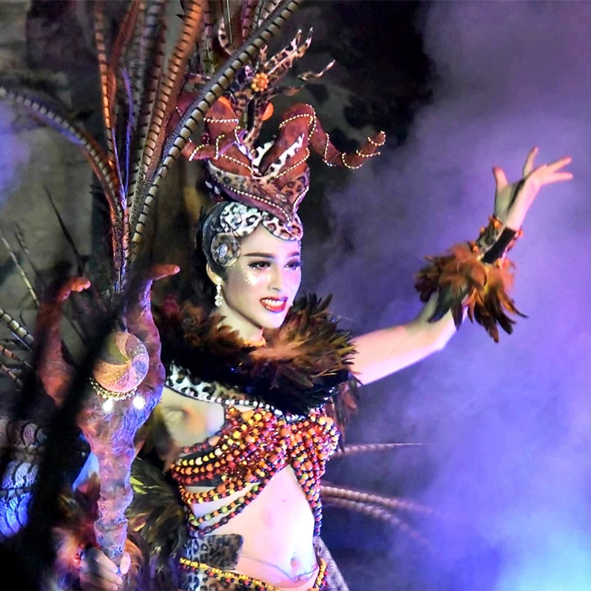 Vé Xem Show Miracle Cabaret Chiang Mai, Thái Lan - Ghế Thường