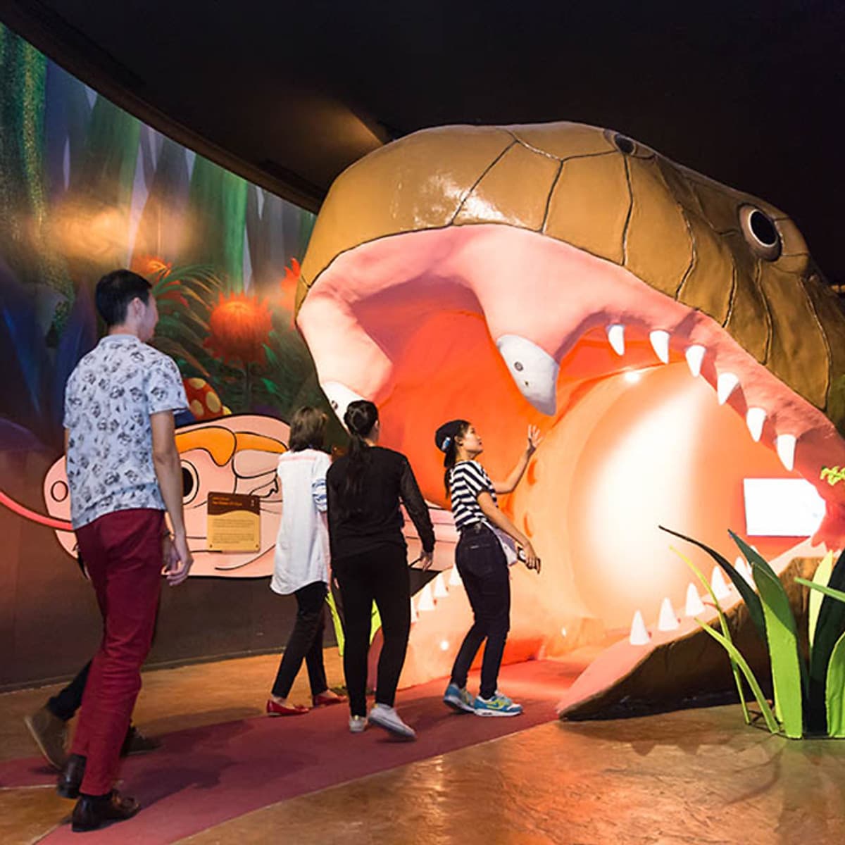 Vé Tham Quan Bảo Tàng Rắn Siam Serpentarium Ở Bangkok, Thái Lan