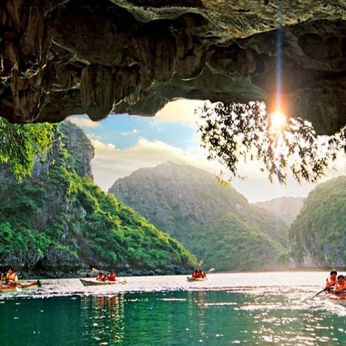 Trải Nghiệm Cực Sốc Tour Du Lịch 2 Ngày 1 Đêm Ngủ Trên Du Thuyền  5 Sao Aphrodite  Cruises Thăm Vịnh Hạ Long, Trải Nghiệm Chèo Thuyền  Kayak