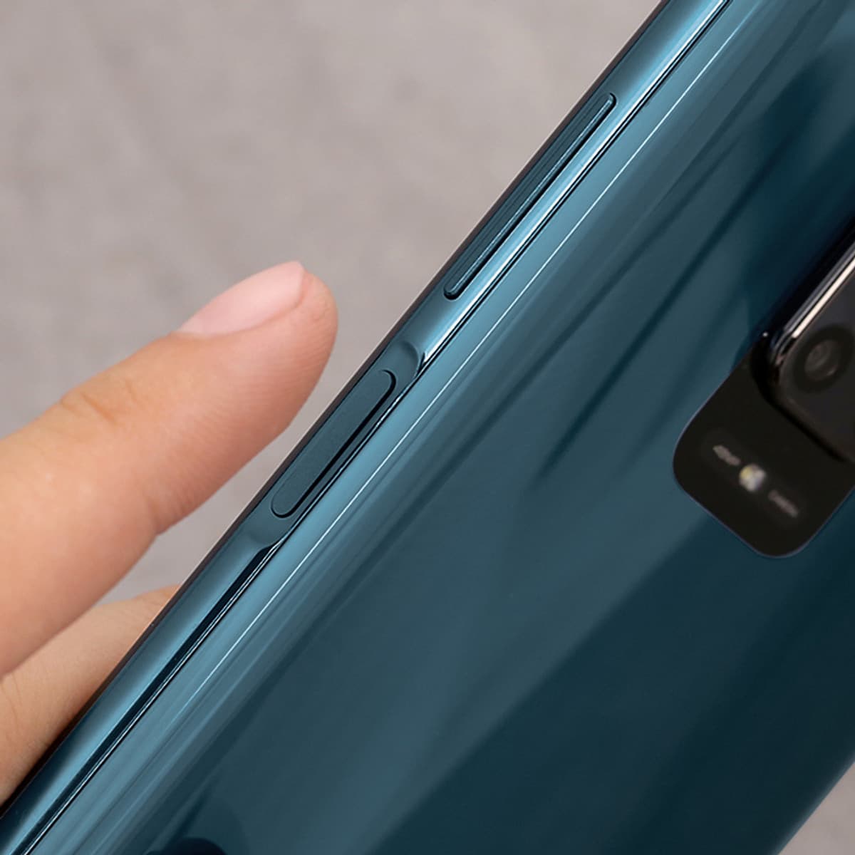Điện thoại Xiaomi Redmi Note 9S - Hàng Chính Hãng