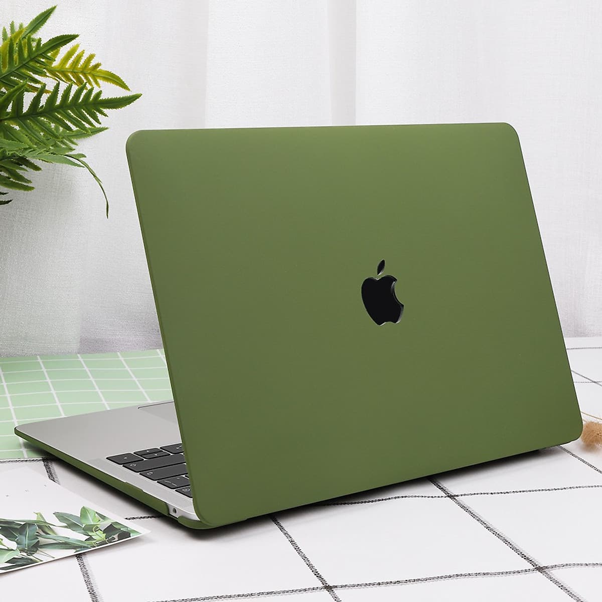 Combo ốp nhựa nhám + phủ phím silicon bảo vệ cho Macbook màu Xanh Rêu tuyệt đẹp