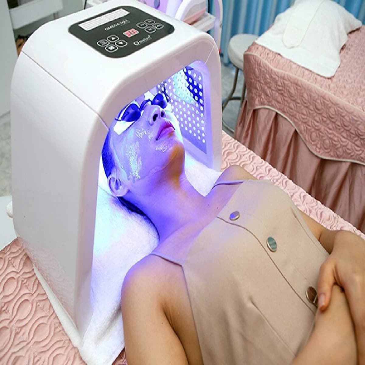 Voucher Mulgwang da giúp làn da căng bóng và hư tổn được cải thiện. Chăm sóc da toàn da toàn diện với công nghệ PRP 4.0 kết hợp Mulgwang da. Mã sản phẩm VC0001