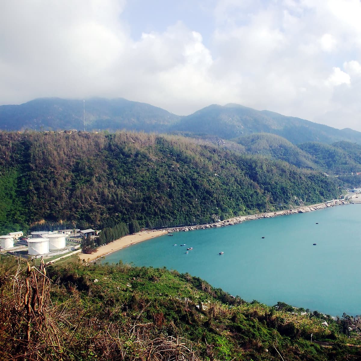 [Tour Tết] tham quan Quy Nhơn - Phú Yên 4 ngày 4 đêm mùng 2 Tết (13/02/2021) khởi hành tại thành phố Hồ Chí Minh bằng xe giường năm chỗ