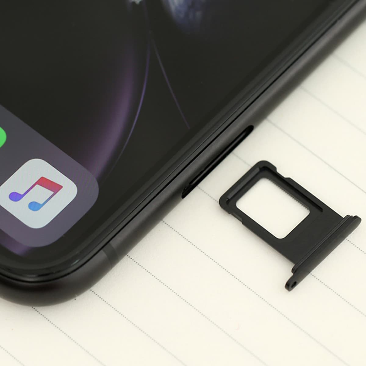 Điện Thoại iPhone XR 64GB - Hàng Chính Hãng VN/A