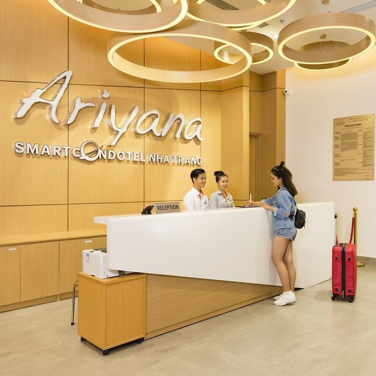 Ariyana SmartCondotel 5* Nha Trang - Gói 3N2Đ Dành Cho 02 Người, Bữa Sáng, Hồ Bơi, Gần Biển, Đón Sân Bay
