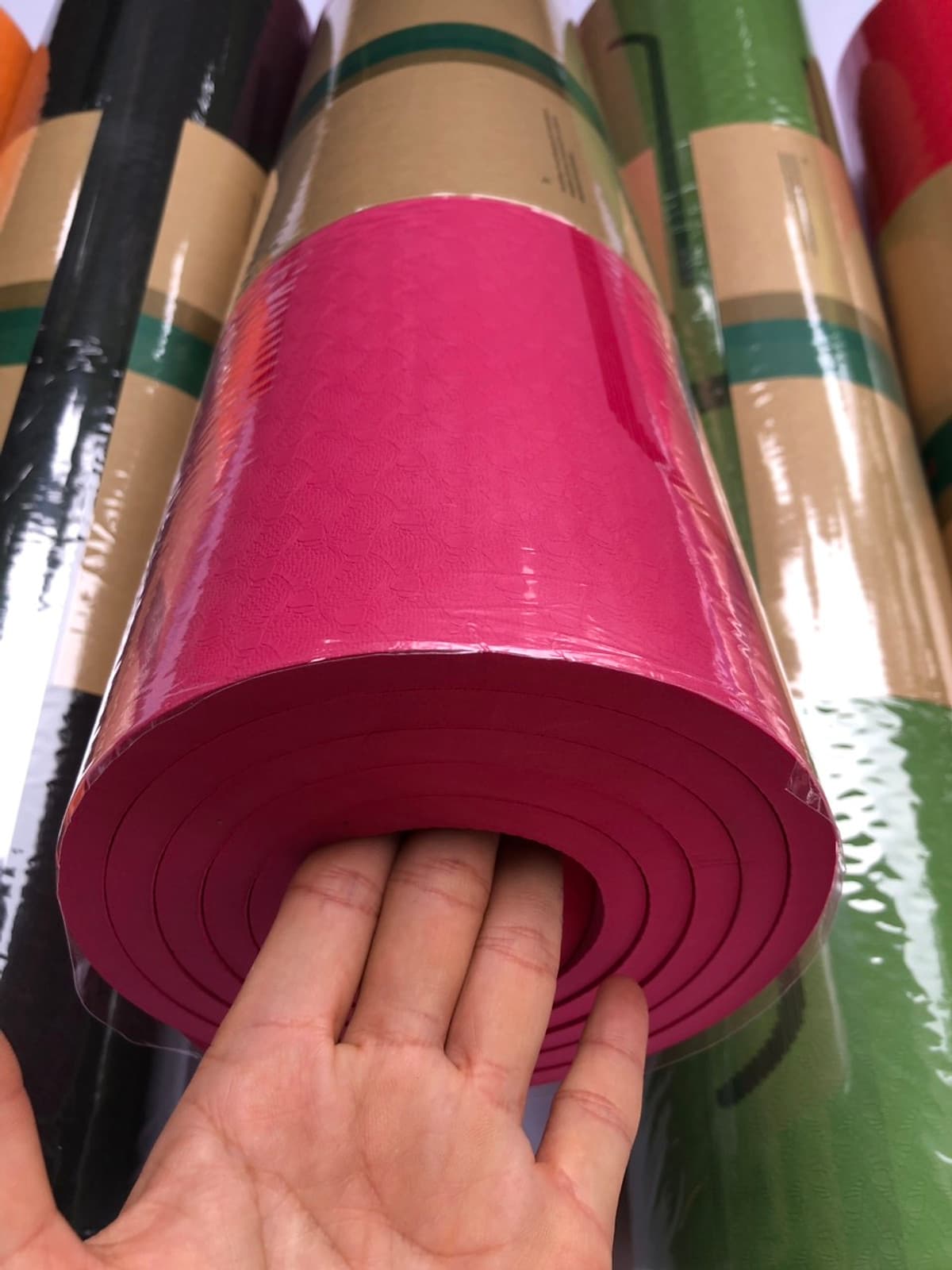 Thảm yoga định tuyến 8mm TPE(kèm túi đựng+dây buộc thảm )-Hoa văn ngẫu nhiên