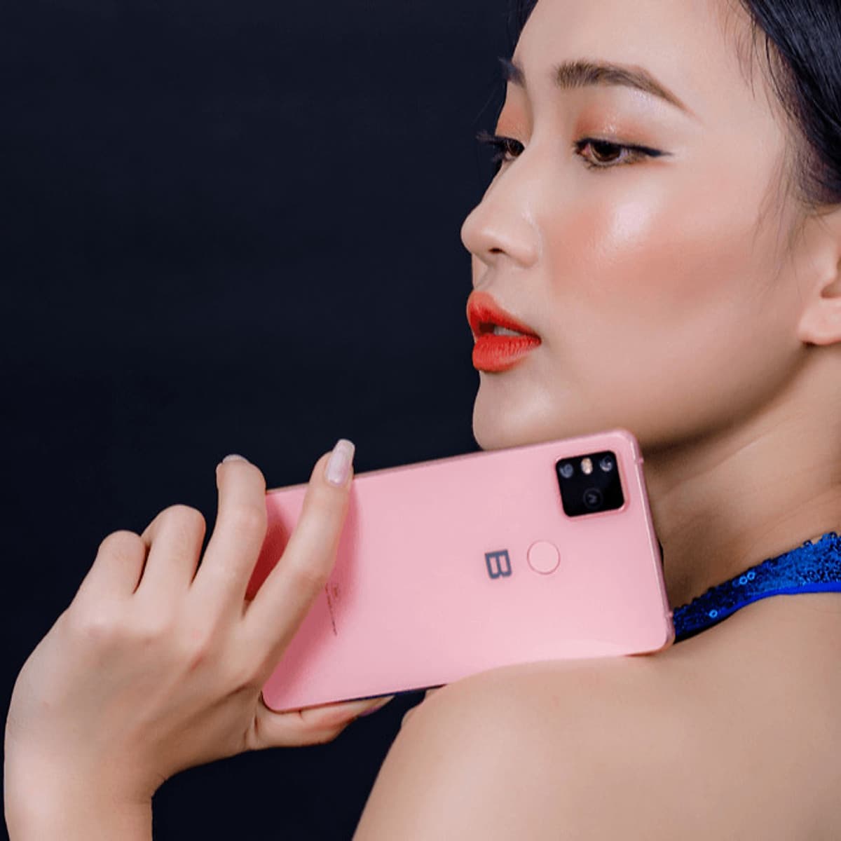 Điện thoại Bphone B86 - Hàng chính hãng