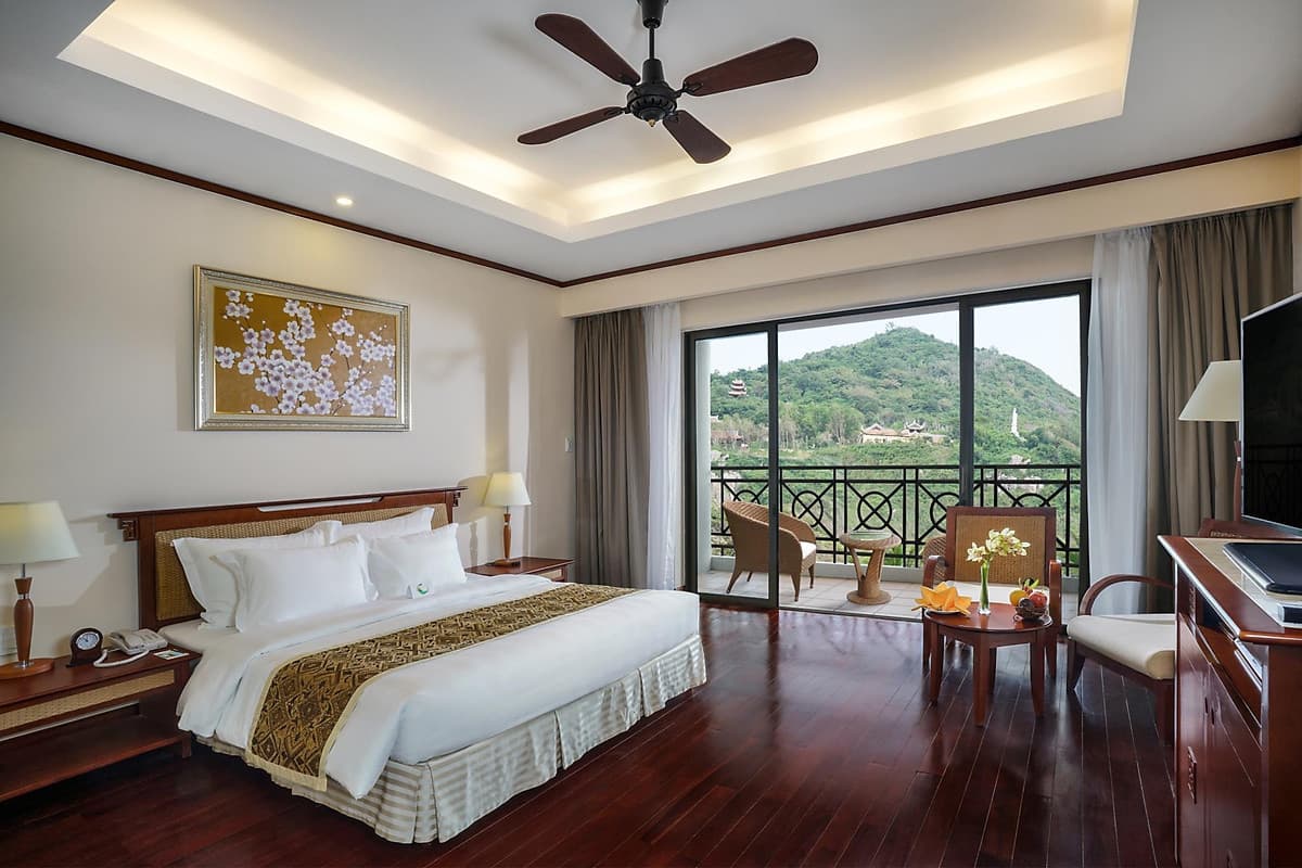 Voucher Vinpearlland Nha Trang 2 Ngày 1 Đêm