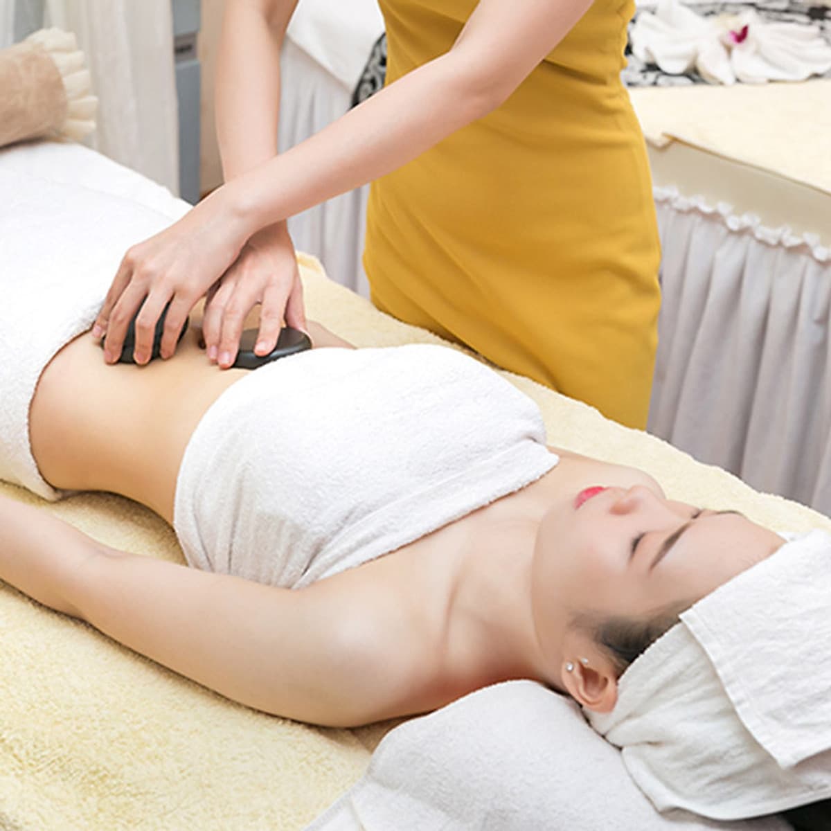 Moon Light Spa - Công Nghệ Đông Hủy Mỡ Tiên Tiến Kết Hợp Phương Pháp Đông Y