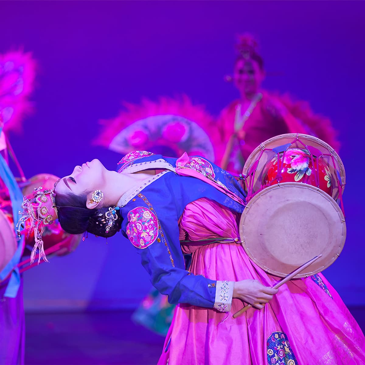 Vé Xem Show Aphrodite Cabaret Show Phuket, Thái Lan