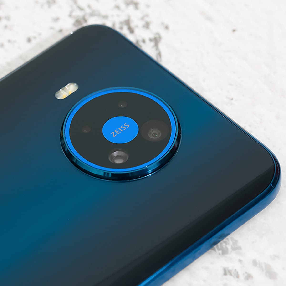 Điện Thoại Nokia 8.3 5G (8GB/128GB) - Hàng Chính Hãng