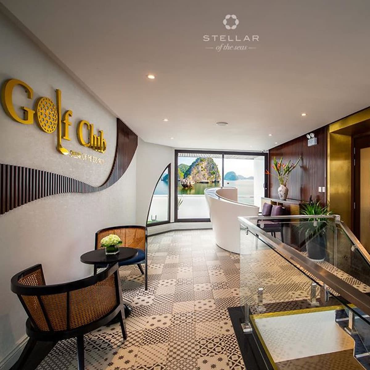 Tour Trọn Gói 2N1Đ Ngủ Đêm Trên Du Thuyền 5* Stellar Of The Seas Cruises Siêu Đẳng Cấp Tại Vịnh Hạ Long (Chèo Thuyền Kayak Khám Phá Vịnh, Ăn 04 bữa, Câu Mực Đêm)