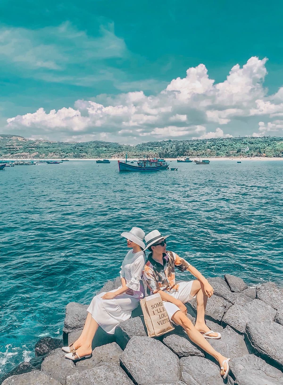 HÒN KHÔ - KỲ CO – EO GIÓ – PHƯƠNG MAI