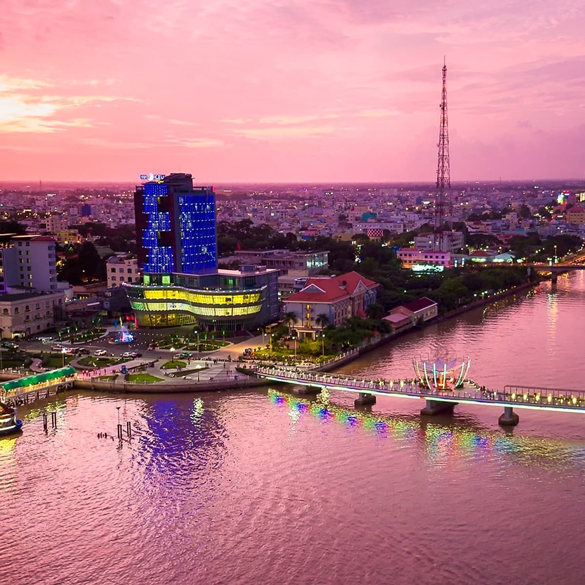 Tour Mỹ Tho - Bến Tre - Cần Thơ 2N1Đ, KS 3 Sao, Khởi Hành Hàng Ngày Từ HCM