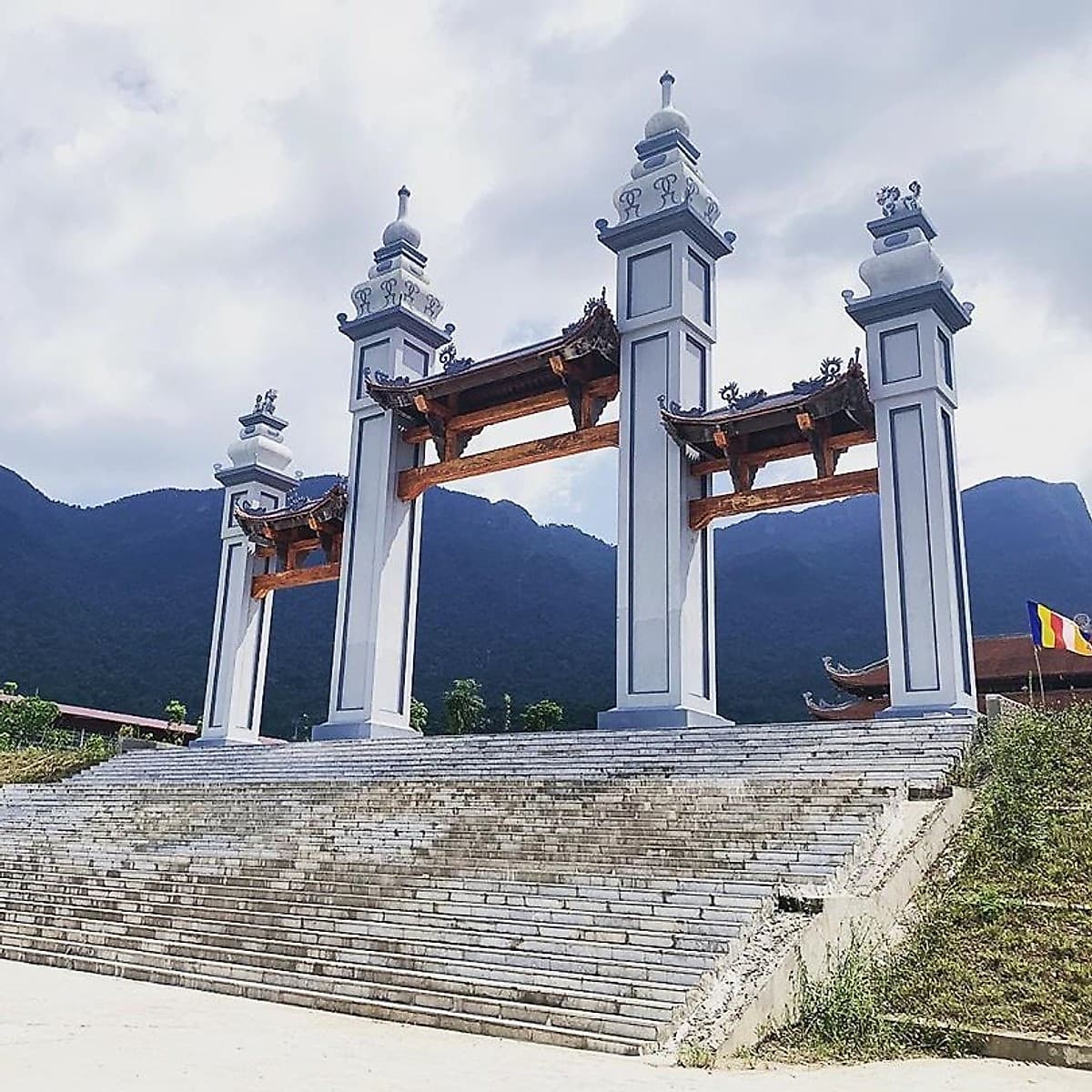 [TOUR LỄ HỘI 2020] TOUR 1 NGÀY KHÁM PHÁ CHÙA VĨNH NGHIÊM – THIỀN VIỆN TRÚC LÂM PHƯỢNG HOÀNG 