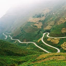 Tour 4N3Đ HCM - HN - Hà Giang - Hẻm Tu Sản - Sông Nho Quế - Lũng Cú - Đồng Văn, Gồm Vé Máy Bay, Khởi Hành Thứ 5 Hàng Tuần & Dịp Lễ Tết