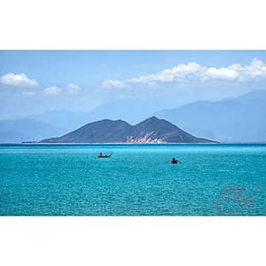 NHA TRANG: Tour Vịnh Vân Phong 1 Ngày Trọn Gói Bao Gồm Xe Đưa Đón Từ Nha Trang + Tàu Ra Đảo + Vé Tham Quan Các Điểm + Ăn Trưa Trên Đảo + Hướng Dẫn Viên