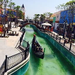 Vé Tham Quan The Venezia Hua Hin, Thái Lan - Gói A (Entrance Fee + 3D Art Gallory + Fontana Di Trevi Park + Mini Zoo + Mini Train + King&Queen)