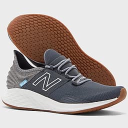 Giày Thể Thao Nam New Balance MROAVTG Fresh Foam Roav Tee Shirt - Xám