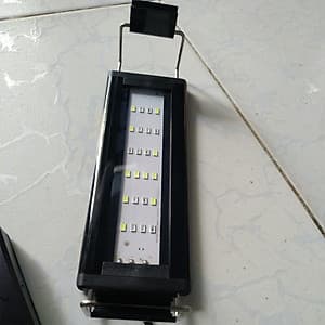Đèn bể cá LED ĐỔi MÀU 4 dãy led cho hồ cá cảnh