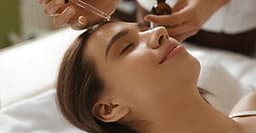 HERBAL SPA - LIỆU TRÌNH CHĂM SÓC DA MẶT CHUYÊN SÂU - MANG ĐẾN VẺ ĐẸP TỰ NHIÊN 
