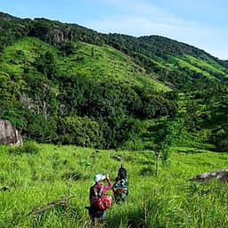 Tour 2N2Đ Sài Gòn - Núi Chúa - Vịnh Vĩnh Hy - Leo Núi Trekking 7Km - Suối Lồ Ồ - Cắm Trại Lalaland Camping Bên Biển, Khởi Hành Tối Thứ 6 Hàng Tuần