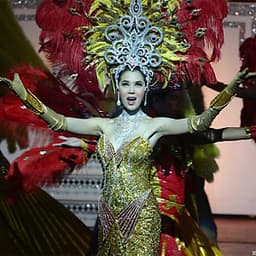 Vé Xem Alcazar Cabaret Show Ở Pattaya, Thái Lan - Ghế Thường