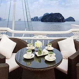 Trải Nghiệm Cực Sốc Tour Du Lịch 2 Ngày 1 Đêm Ngủ Trên Du Thuyền  5 Sao Aphrodite  Cruises Thăm Vịnh Hạ Long, Trải Nghiệm Chèo Thuyền  Kayak