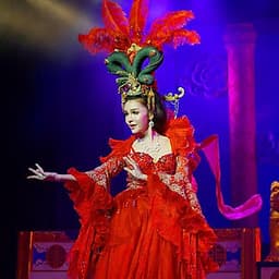 Vé Show Golden Dome Cabaret Ở Bangkok, Thái Lan