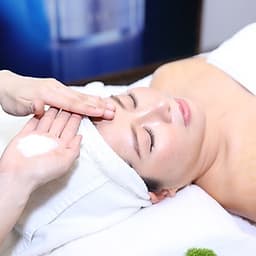 Trang Hà Spa - Chương Trình Pro Nuôi Da 