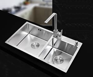 Combo Chậu Rửa  Chén Đúc Inox  304 Kích Thước 82x45 cm ,vòi rửa chén vuông nóng lạnh,bình xà phòng , rỗ đựng chén 