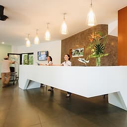 ÊMM Hotel 4* Huế - Trung Tâm Thành Phố, Hồ Bơi, Gần Cầu Trường Tiền & Sông Hương, Ưu Đãi Không Ăn Sáng