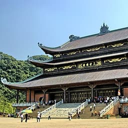 [Tour Tết] tham quan Hà Nội - Mộc Châu - Ninh Bình 4 ngày 3 đêm mùng 2 - 3- 4 Tết khởi hành tại thành phố Hồ Chí Minh bằng máy bay Vietjet Air
