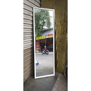 gương soi toàn thân treo tường hoặc dựa tường 