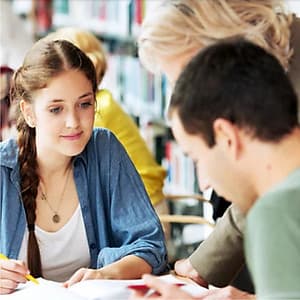 Khoá học tiếng Anh và kĩ năng học thuật (3 tháng)