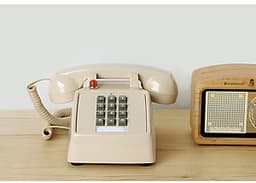 Điện thoại bàn cổ điển DT42