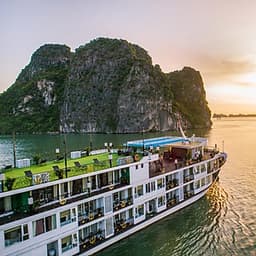 Combo Trọn Gói 2N1Đ Ngủ Đêm Trên Du Thuyền 5 Sao Dynasty Of The Seas Cruises Siêu Hot Tại Vịnh Hạ Long (Miễn Phí Chèo Thuyền Kayak, Câu Mực Đêm...)