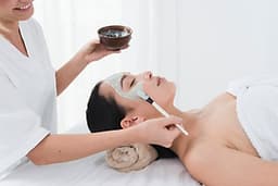 HERBAL SPA - LIỆU TRÌNH CHĂM SÓC DA TOÀN THÂN - TẨY DA CHẾT VÀ Ủ DƯỠNG DA - LÀN DA TƯƠI TRẺ VÀ MỊN MÀNG 