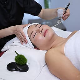Trang Hà Spa - Chương Trình Pro Nuôi Da 