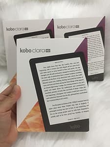 Máy đọc sách Kobo Clara HD - 8GB màu đen - màn hình 6 inch - có đèn cam- Hàng Nhập Khẩu