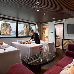 Tour Trọn Gói 2N1Đ Ngủ Đêm Trên Du Thuyền 5* Stellar Of The Seas Cruises Siêu Đẳng Cấp Tại Vịnh Hạ Long (Chèo Thuyền Kayak Khám Phá Vịnh, Ăn 04 bữa, Câu Mực Đêm)